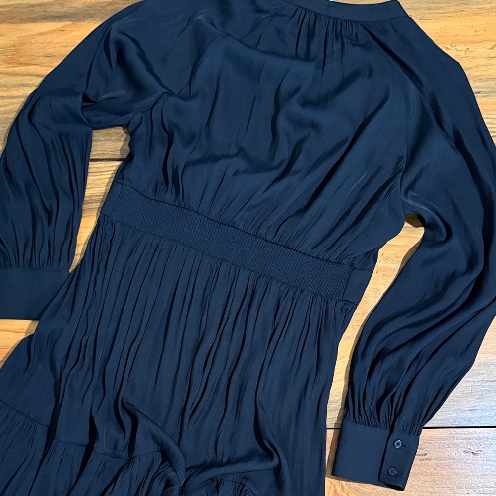 Banana Republic Black Long-Sleeve Pleated Waist Dress - Picture 5 of 9